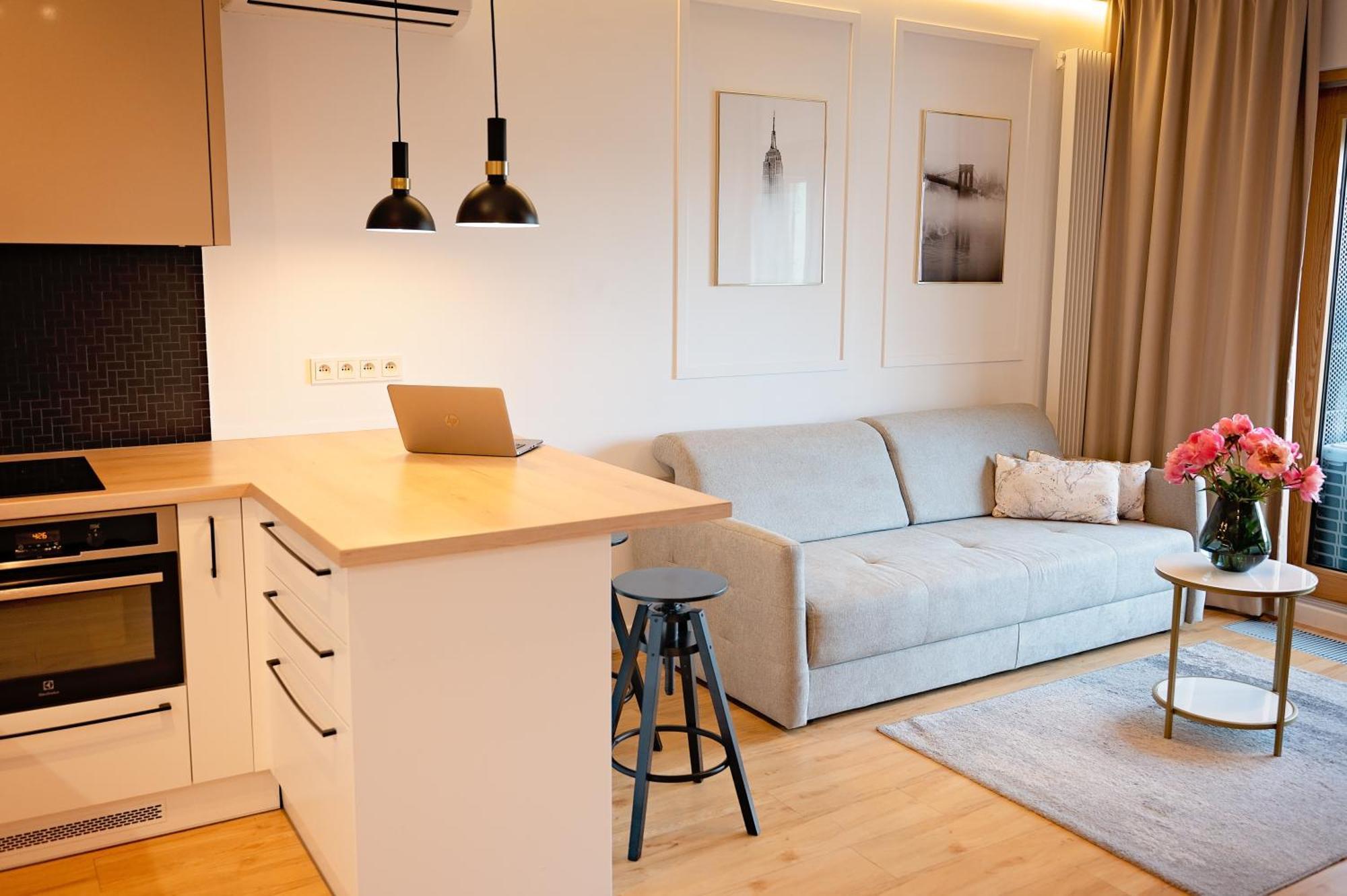 Apartment Mennica Just Like In Your *